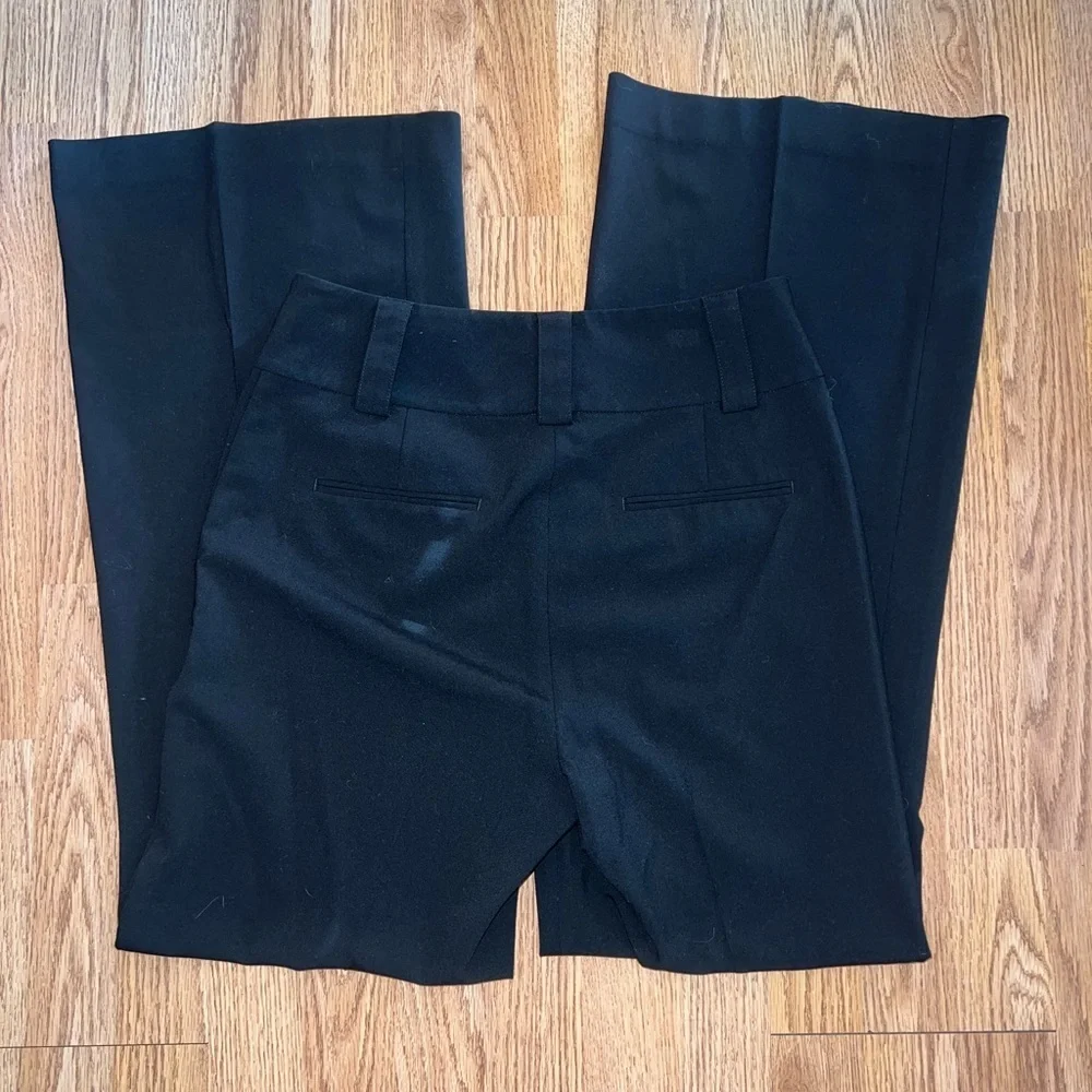 Express Pants - Picture 5 of 5